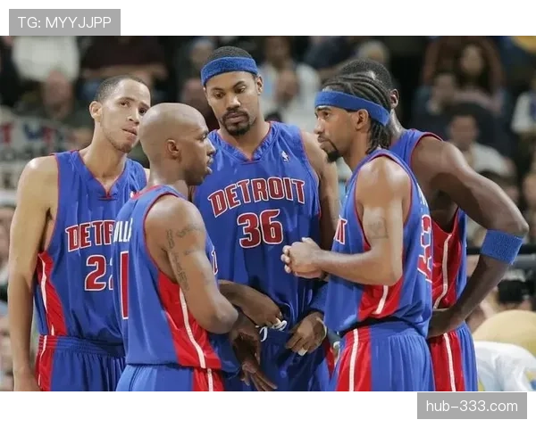 拉希德·华莱士内线挡拆高效制造错位拉开球队攻防空间