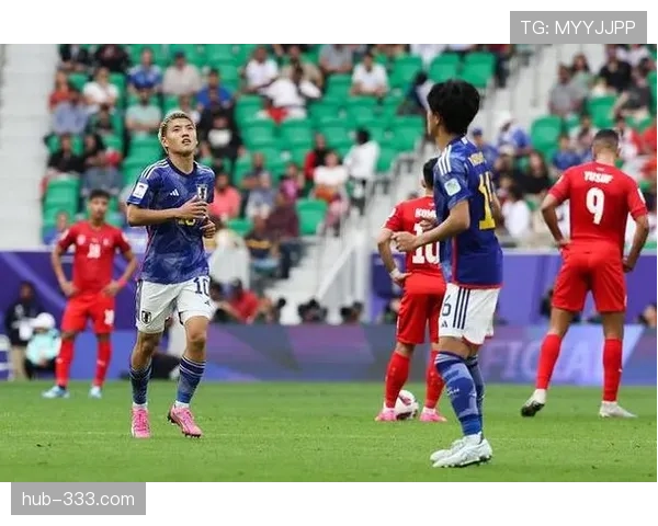 久保建英如何兼顾边路突破与进攻组织？